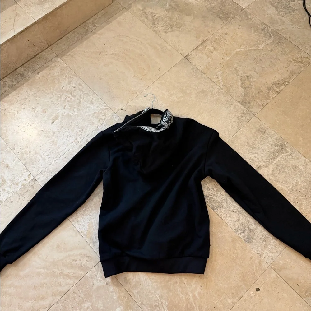 GUAPI Skeleton Hoodie - Picture 7 of 7